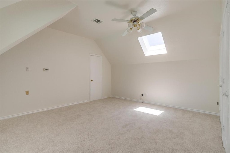 Photo 33 of 40 - 6006 Sunderland Dr, Colleyville, TX 76034