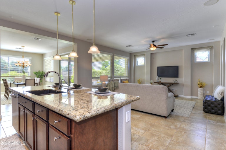 Photo 5 of 31 - 28656 N 127th Ln, Peoria, AZ 85383