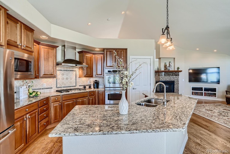 Photo 9 of 40 - 26741 E Clifton Dr, Aurora, CO 80016