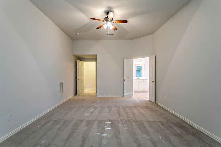 Photo 17 of 26 - 3609 Sutters Way, Flower Mound, TX 75022