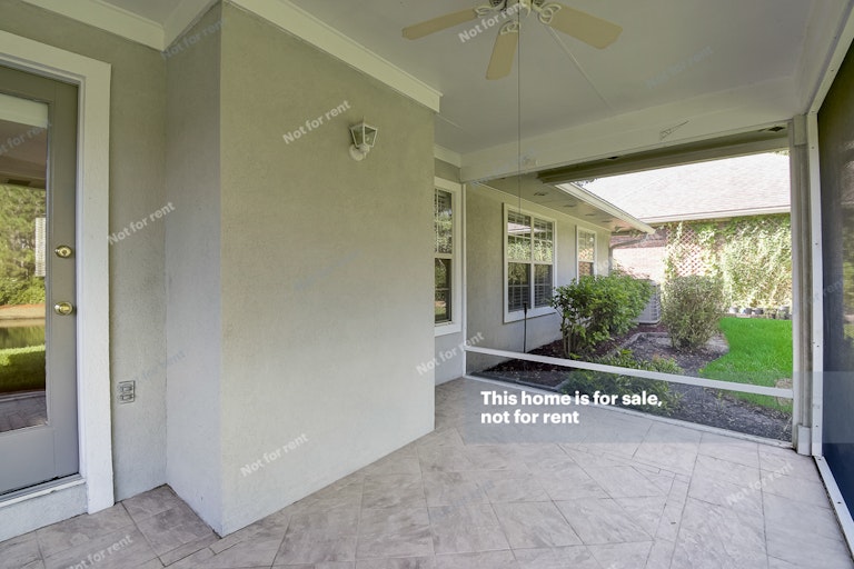 Photo 18 of 36 - 8560 Walden Glen Dr, Jacksonville, FL 32256