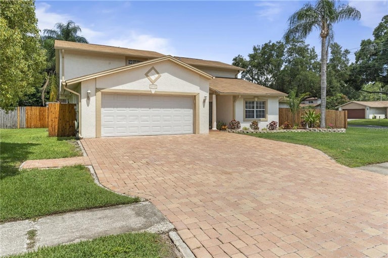 Photo 49 of 50 - 15701 Pinto Pl, Tampa, FL 33624
