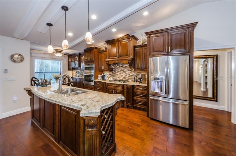 Photo 10 of 25 - 6328 Ridge Top Dr, New Port Richey, FL 34655