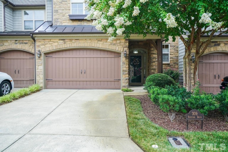 Photo 1 of 41 - 309 Sunstone Dr, Cary, NC 27519