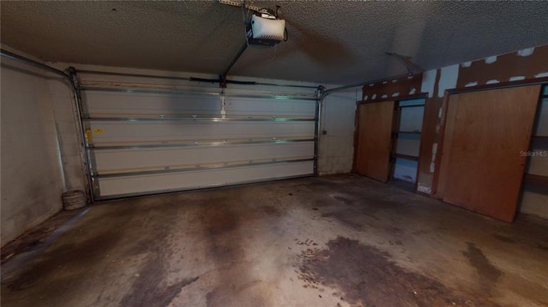 Photo 21 of 35 - 9118 Nile Dr, New Port Richey, FL 34655