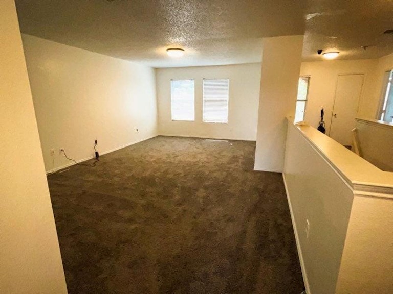 Photo 30 of 33 - 4220 Boxwood Dr, Balch Springs, TX 75180