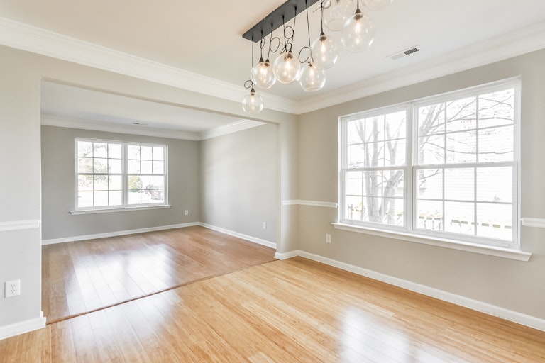 Photo 4 of 24 - 5100 Marathon Ln, Raleigh, NC 27616