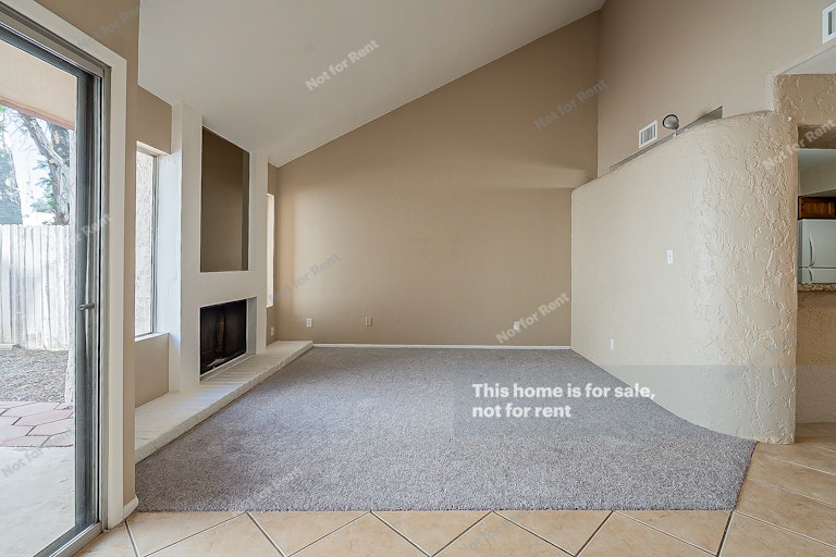 Photo 5 of 20 - 1914 S Shannon Dr, Tempe, AZ 85281