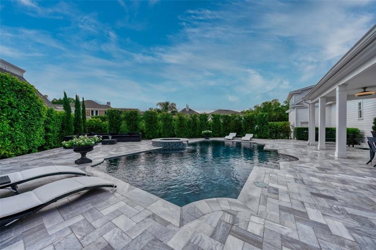 Photo 49 of 52 - 423 Arbor Cir, Kissimmee, FL 34747