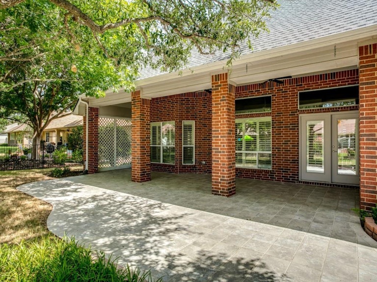 Photo 33 of 40 - 10405 Downing Dr, Denton, TX 76207
