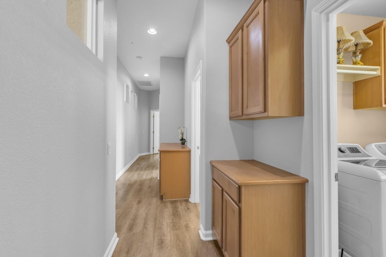 Photo 30 of 55 - 7831 Lahontan Ct, Sacramento, CA 95829