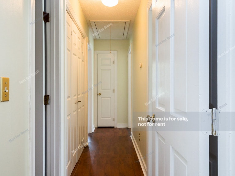 Photo 12 of 23 - 9121 Ferrell Rd, Zebulon, NC 27597