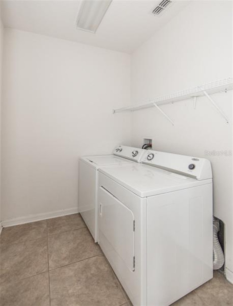 Photo 10 of 18 - 1156 Bella Vida Blvd, Orlando, FL 32828