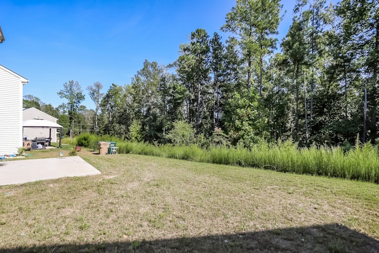 Photo 24 of 25 - 370 Fieldspar Ln, Clayton, NC 27520