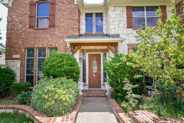 Photo 7 of 51 - 12415 Grayhawk Blvd, Frisco, TX 75034