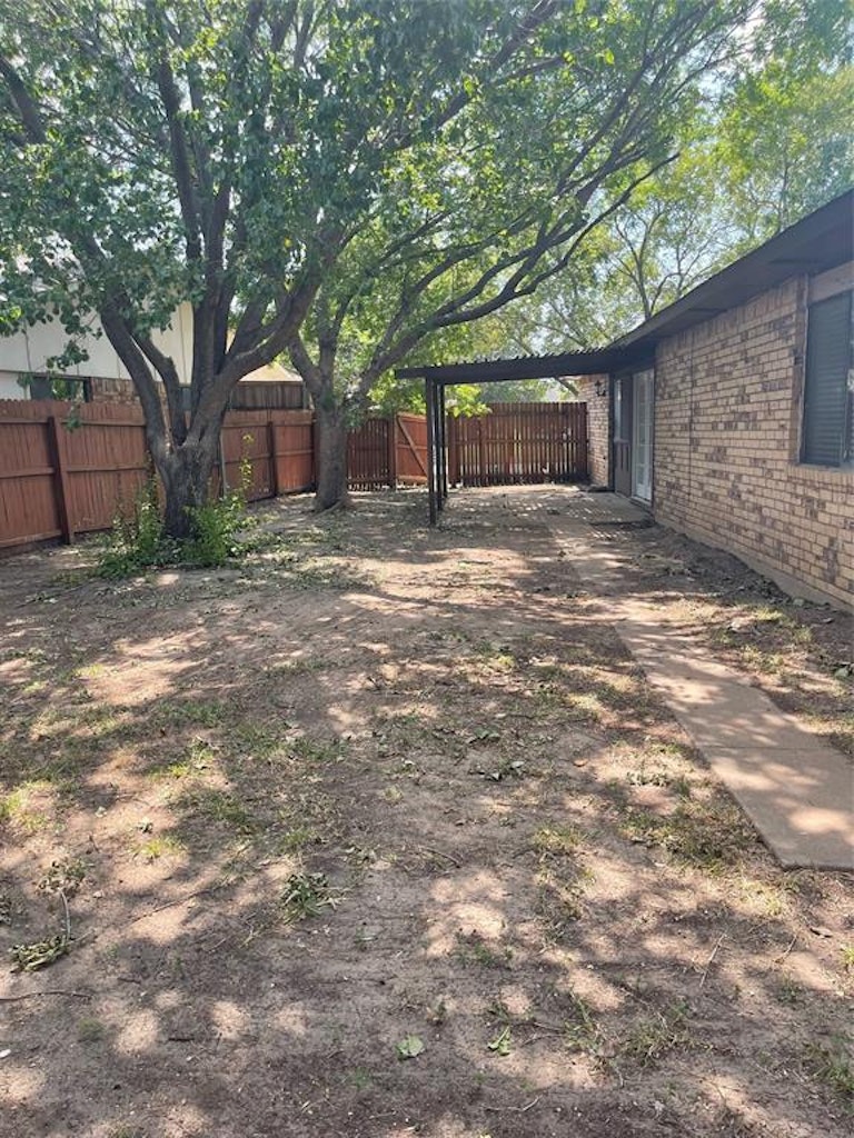 Photo 24 of 26 - 5665 Tyler St, The Colony, TX 75056