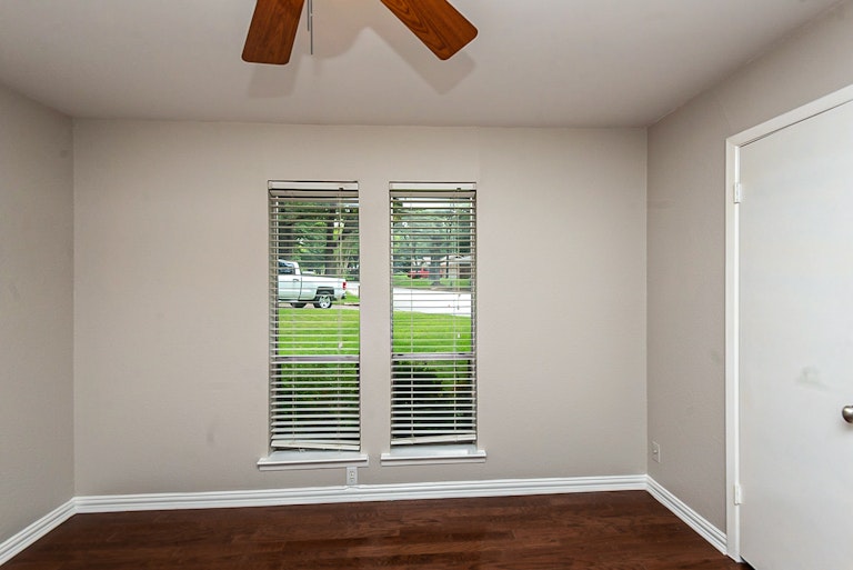 Photo 14 of 24 - 3026 Columbine Dr, Grapevine, TX 76051