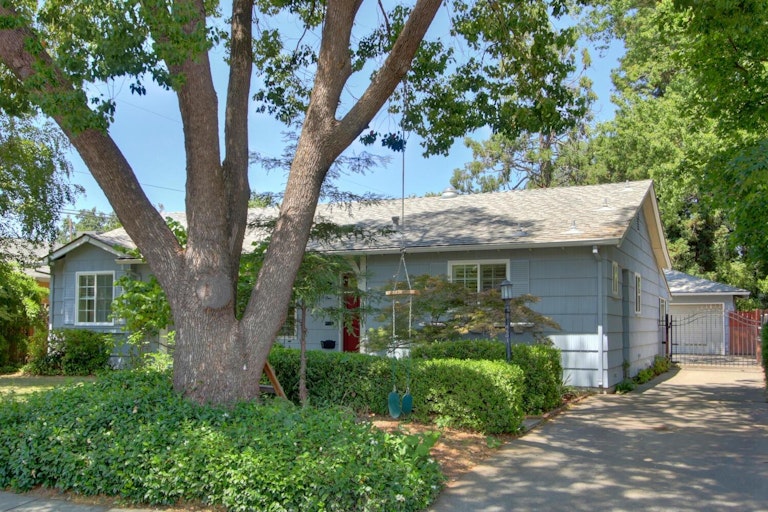 Photo 3 of 87 - 4501 Moddison Ave, Sacramento, CA 95819