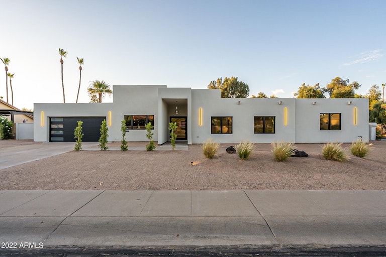 Photo 1 of 1 - 7730 E Gold Dust Ave, Scottsdale, AZ 85258