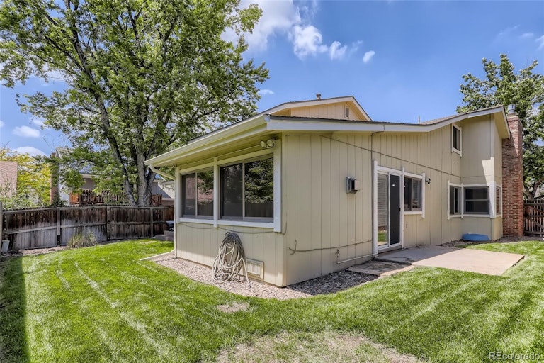 Photo 27 of 35 - 12379 E Bates Cir, Aurora, CO 80014