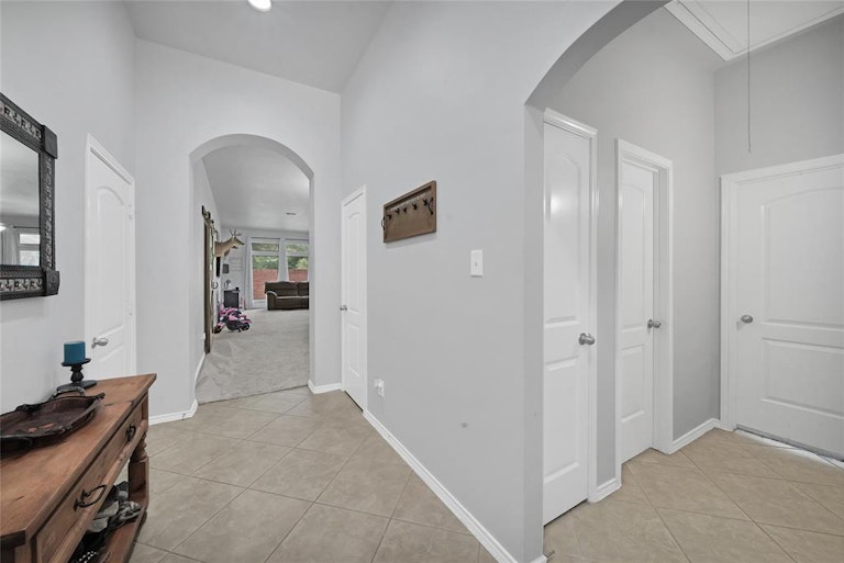 Photo 3 of 20 - 5414 Cunningham Ln, Rosenberg, TX 77471