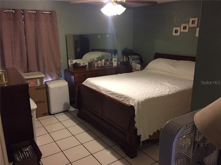 Photo 7 of 7 - 1407 Piney Branch Cir, Valrico, FL 33594
