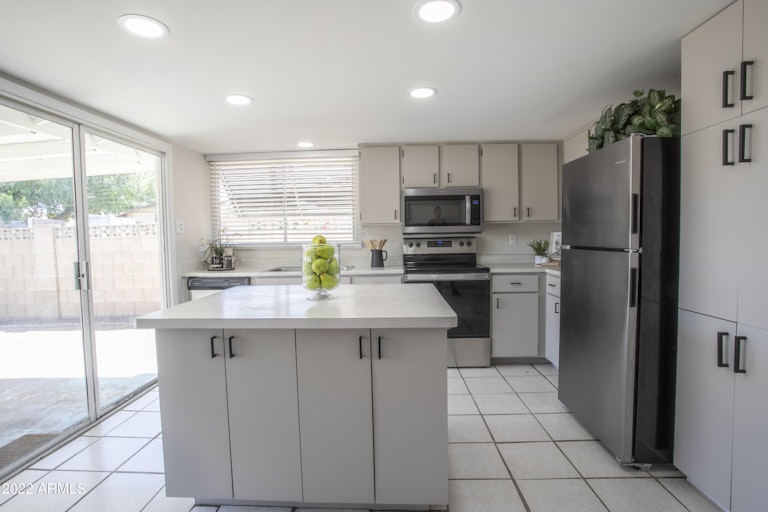 Photo 18 of 23 - 4617 W Montebello Ave, Glendale, AZ 85301