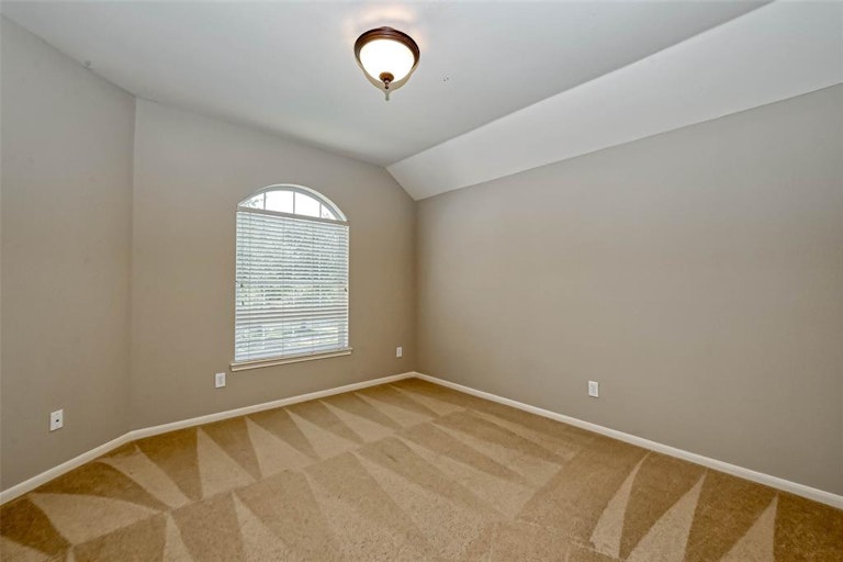 Photo 25 of 48 - 4210 Ruttand Park Ln, Katy, TX 77450