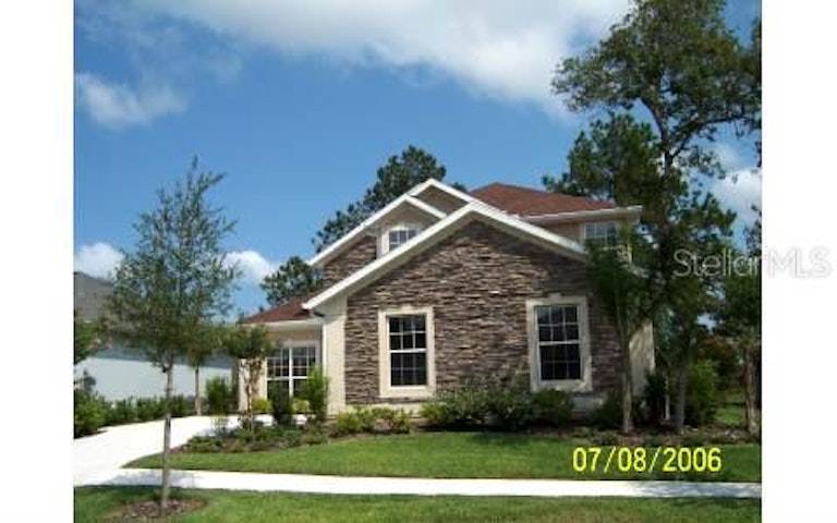 Photo 1 of 1 - 76 Southlake Dr, Palm Coast, FL 32137
