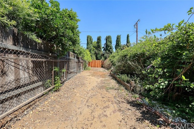 Photo 37 of 52 - 6565 N Vista St, San Gabriel, CA 91775