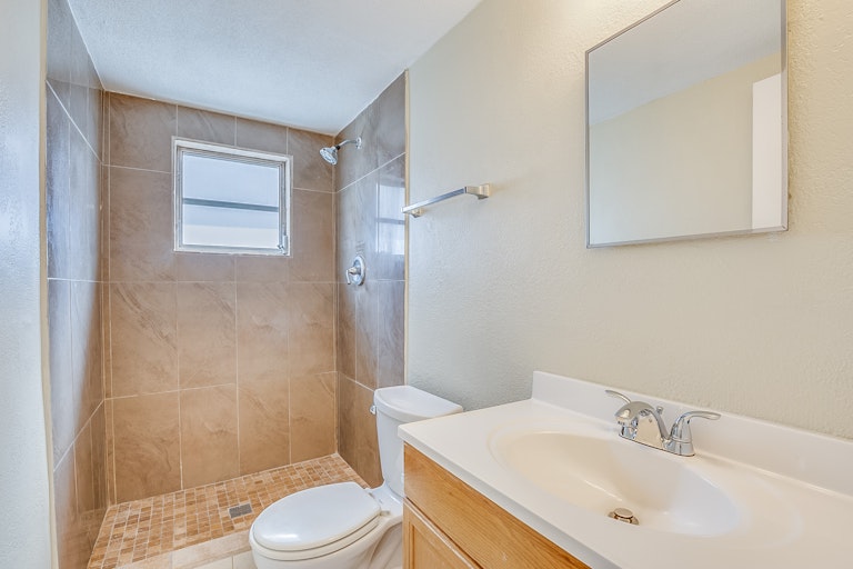 Photo 13 of 14 - 9605 Rainbow Ln, Port Richey, FL 34668