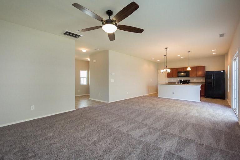 Photo 9 of 19 - 21 Eddy Trl, Durham, NC 27703