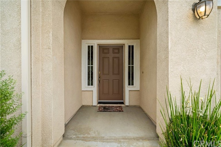 Photo 3 of 49 - 27869 Crystal Spring Dr, Menifee, CA 92584
