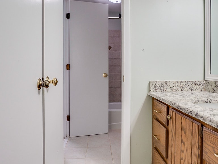 Photo 20 of 30 - 4405 Sunburst Ct, Raleigh, NC 27613