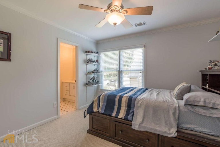 Photo 29 of 72 - 3535 Fairgreen Ct, Douglasville, GA 30135