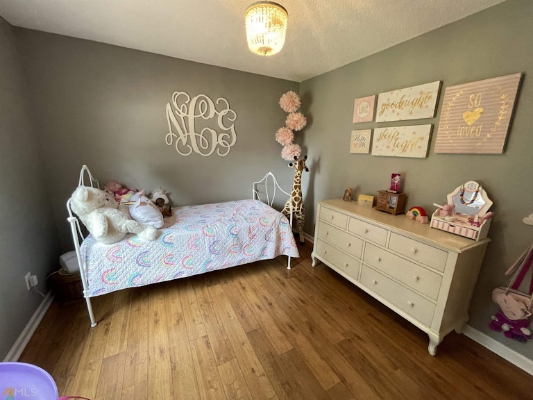 Photo 19 of 36 - 528 Butler Bridge Dr, McDonough, GA 30252