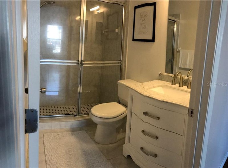 Photo 8 of 17 - 3837 59th Ave W #3837, Bradenton, FL 34210