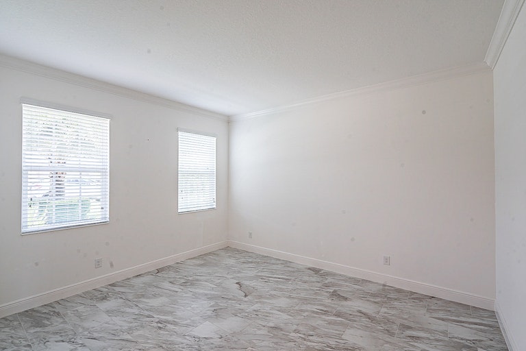 Photo 13 of 36 - 1904 Bonser Rd, Minneola, FL 34715
