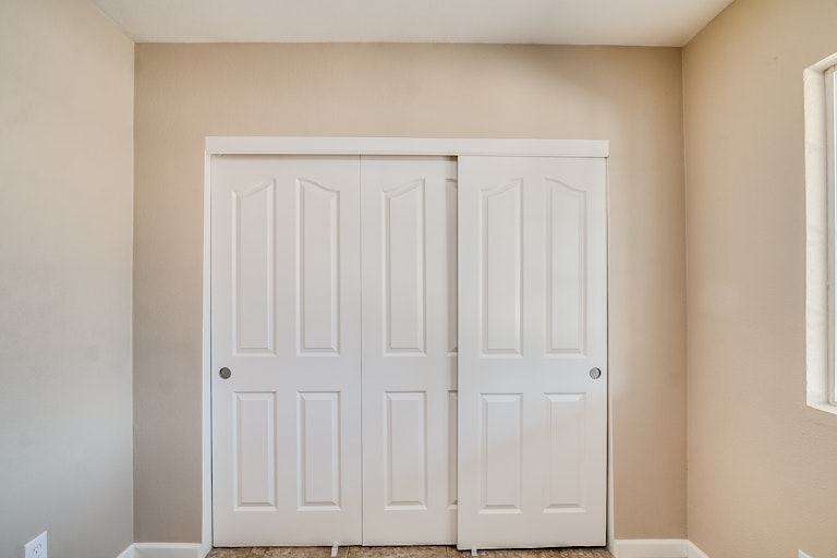 Photo 17 of 26 - 8669 W Cheery Lynn Rd, Phoenix, AZ 85037