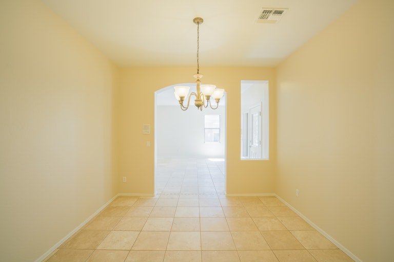 Photo 10 of 23 - 4253 S 247th Dr, Buckeye, AZ 85326