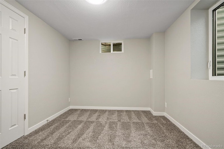 Photo 30 of 35 - 1545 S Chase Ct, Lakewood, CO 80232