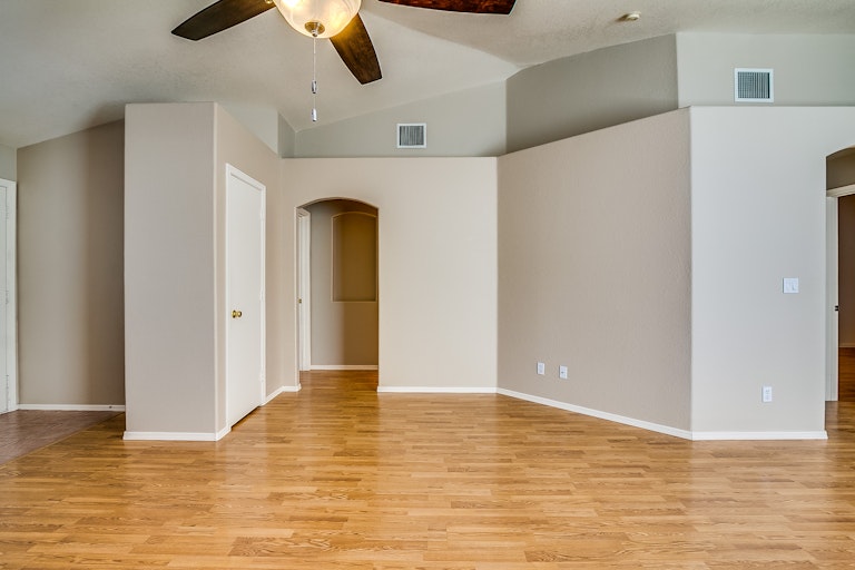 Photo 9 of 19 - 5808 E Brown Rd #25, Mesa, AZ 85205