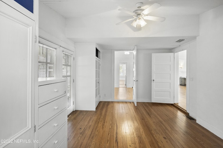 Photo 21 of 43 - 60 Almeria St, Saint Augustine, FL 32084
