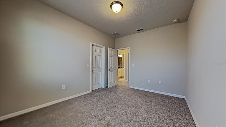 Photo 11 of 22 - 2552 Folio Way, Kissimmee, FL 34741