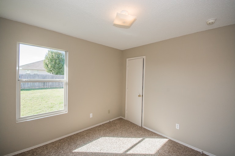 Photo 16 of 27 - 2513 Margaret Ln, Anna, TX 75409