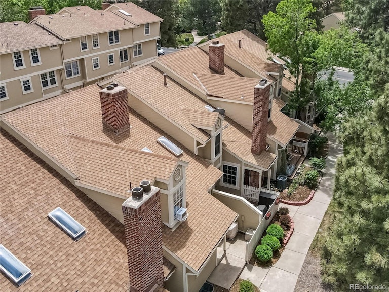 Photo 35 of 40 - 2871 W Long Dr Unit D, Littleton, CO 80120