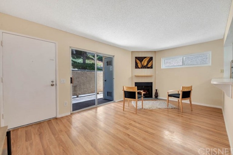Photo 5 of 22 - 18209 Sierra Hwy #31, Canyon Country, CA 91351