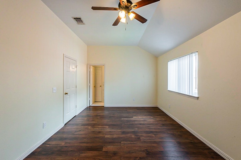 Photo 26 of 28 - 1112 Timbercreek Dr, Allen, TX 75002