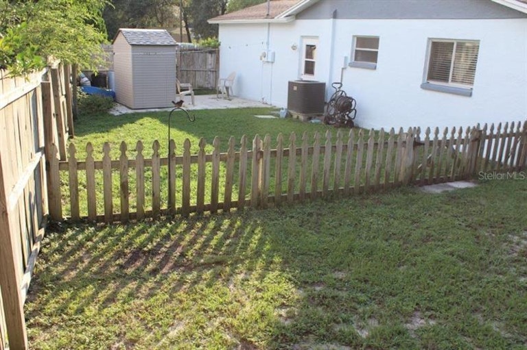 Photo 18 of 20 - 10315 Adler St, Spring Hill, FL 34608