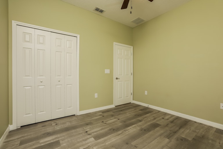 Photo 20 of 26 - 1392 Merion Dr, Mount Dora, FL 32757